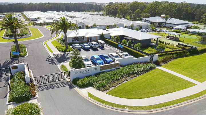 <div>
</div><div>Ocean Club Resort</div>