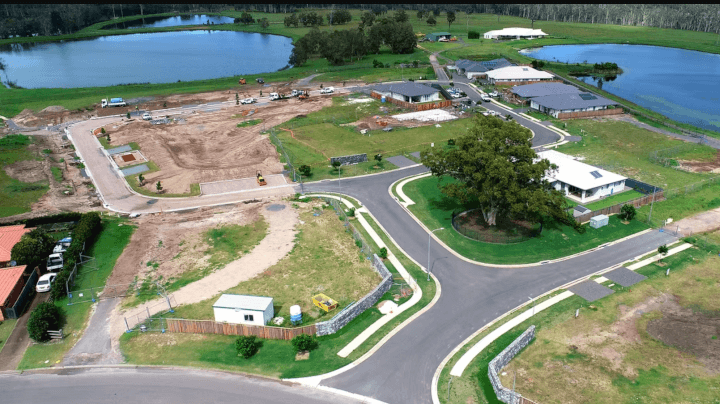 <div>
</div><div>Sanctuary Springs Estate</div>